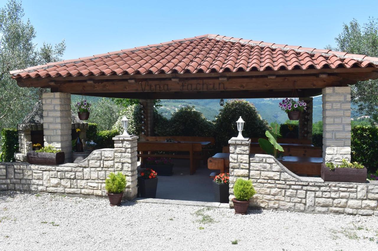 Apartman Fachin Motovun Esterno foto